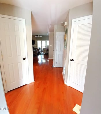 631 Springfork Dr, Cary, NC 27513