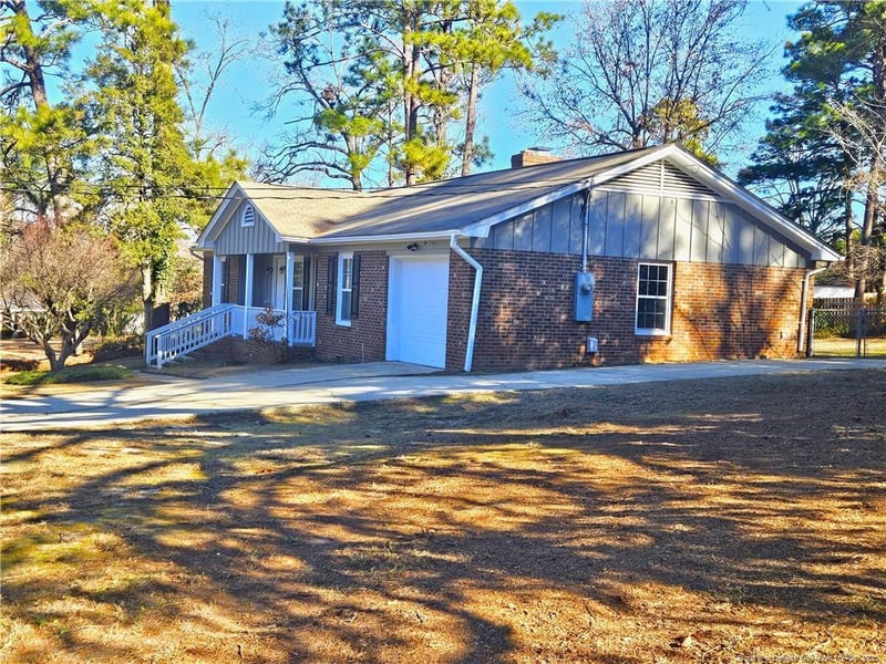6310 Greyfield Rd, Fayetteville, NC 28303