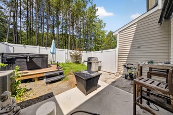 6310 Little Drew Ln, Raleigh, NC 27610