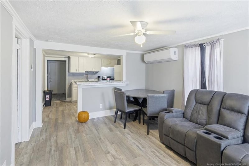 6311 Crestwood Ave, Fayetteville, NC 28304