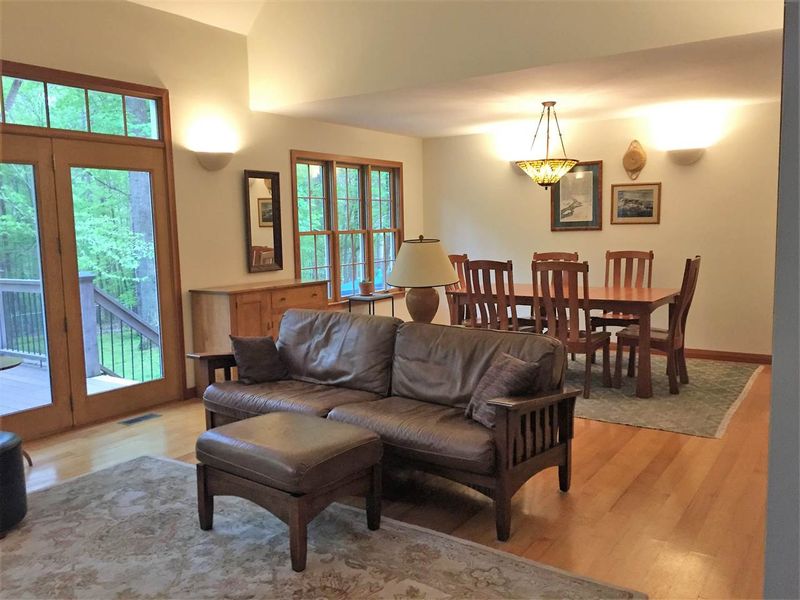 6311 Malvern Ln, Hillsborough, NC 27278
