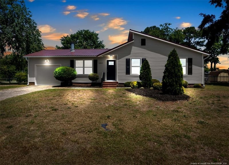 6312 Milton Dr, Fayetteville, NC 28304