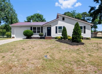 6312 Milton Dr, Fayetteville, NC 28304