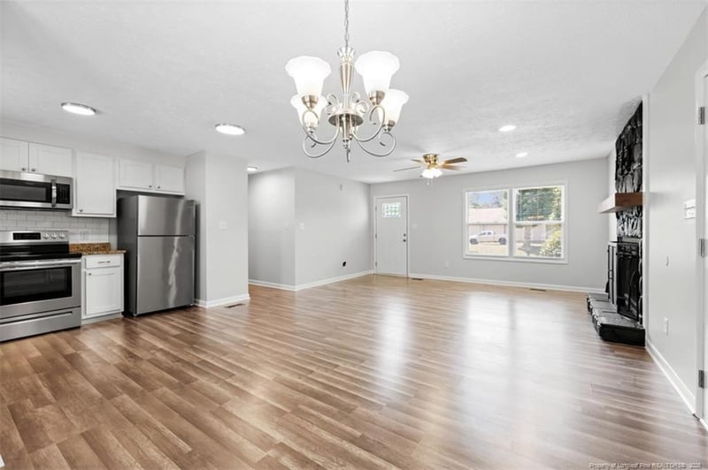 6312 Milton Dr, Fayetteville, NC 28304