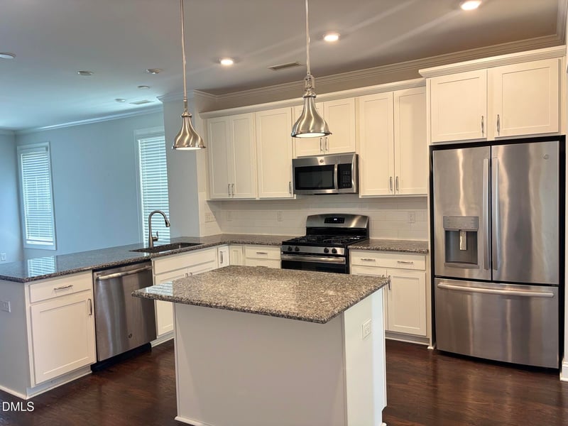 6312 Truxton Ln, Raleigh, NC 27616