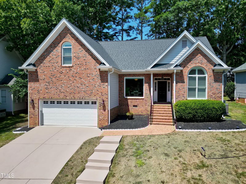 6313 Belle Crest Dr, Raleigh, NC 27612