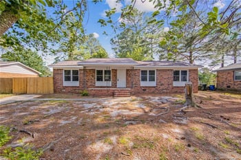 6313 Belle Terre Ct, Fayetteville, NC 28304