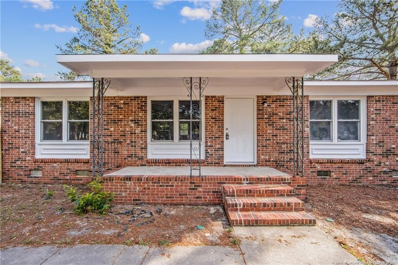 6313 Belle Terre Ct, Fayetteville, NC 28304