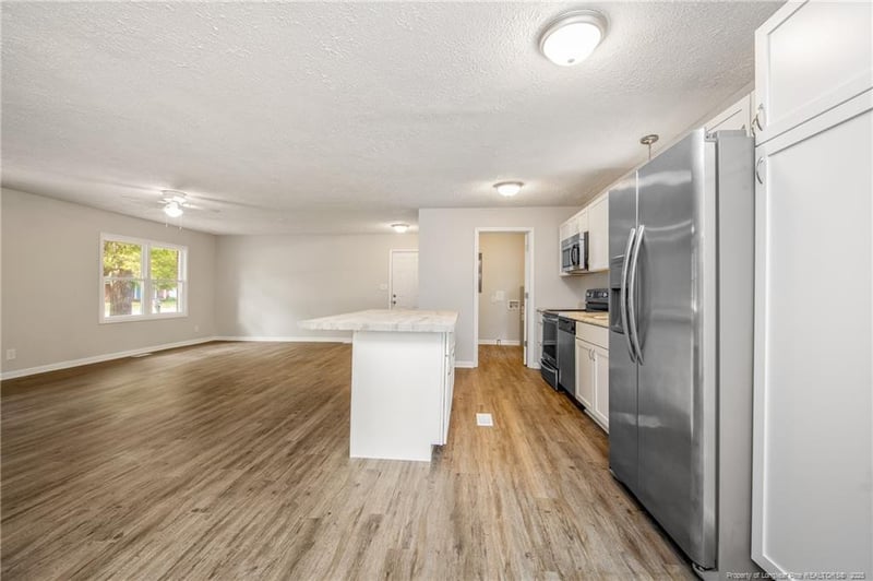6313 Belle Terre Ct, Fayetteville, NC 28304