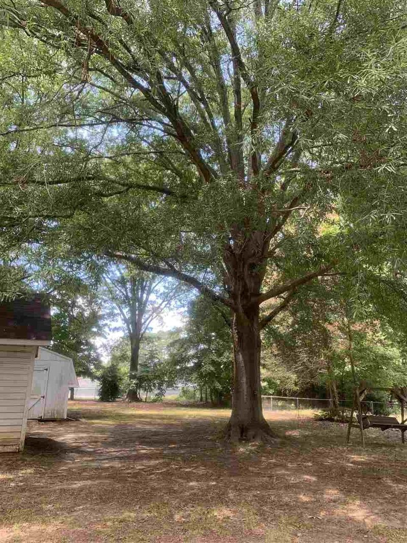 6313 Johnsdale Rd, Raleigh, NC 27615