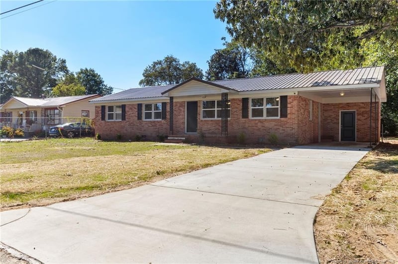 6313 Lynette Cir, Fayetteville, NC 28314