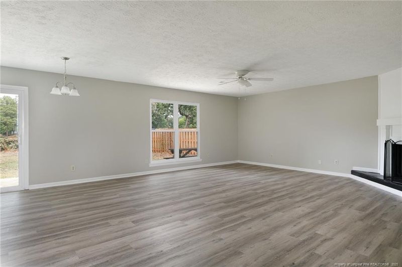 6315 Stoney Point Loop, Fayetteville, NC 28306