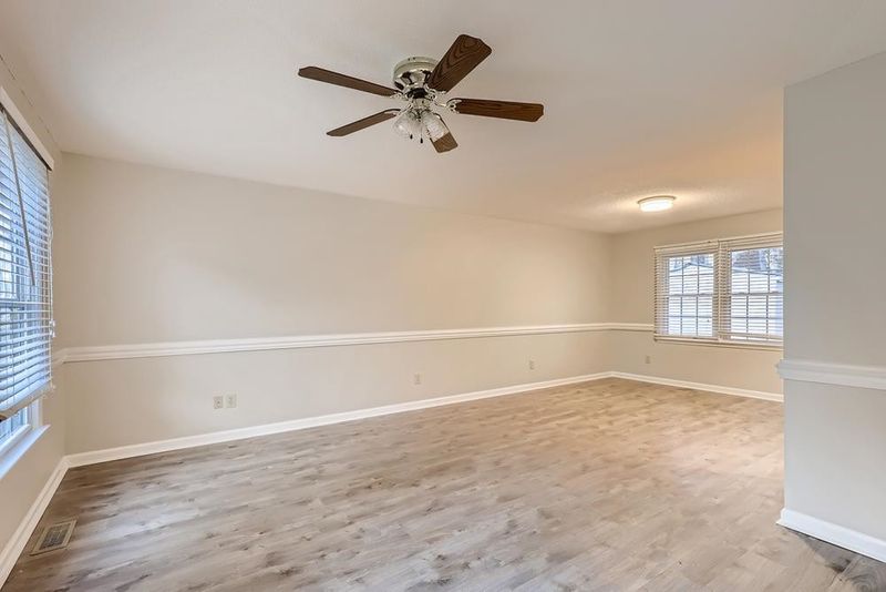 6316 Dry Fork Ln, Raleigh, NC 27617