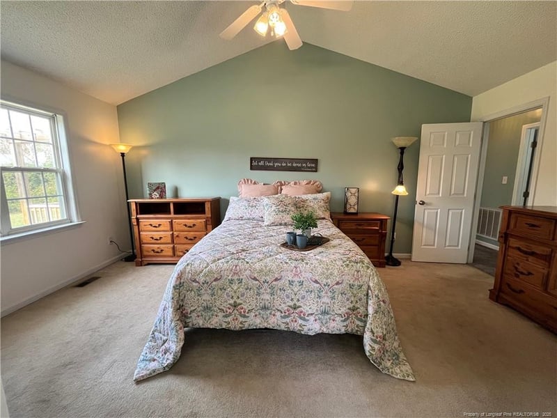 6316 Walnut Glen Dr, Willow Springs, NC 27592