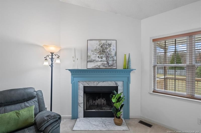 6316 Walnut Glen Dr, Willow Springs, NC 27592