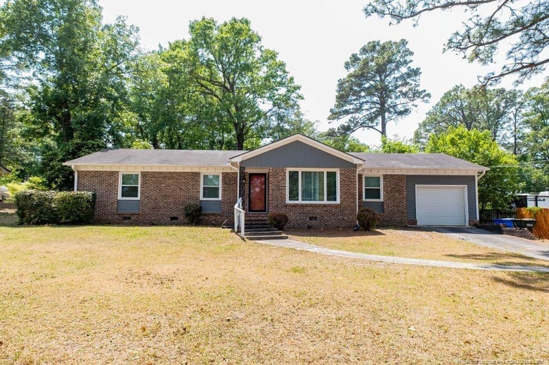 6317 Greyfield Rd, Fayetteville, NC 28303