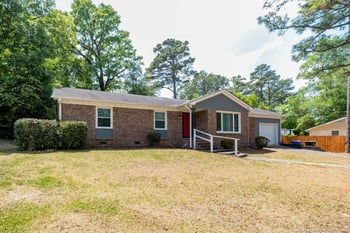 6317 Greyfield Rd, Fayetteville, NC 28303