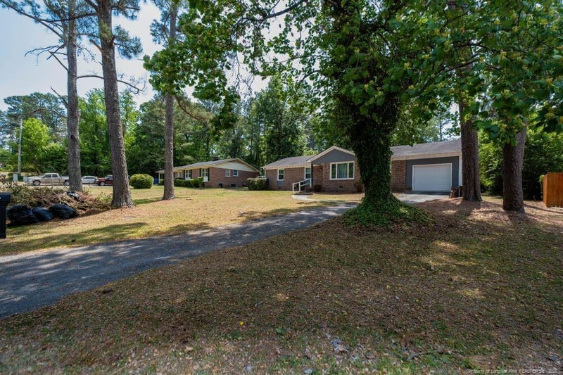 6317 Greyfield Rd, Fayetteville, NC 28303