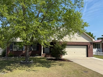 6318 Streeter , Hope Mills, NC 28348