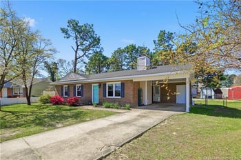 6319 Rustic Rg, Hope Mills, NC 28348