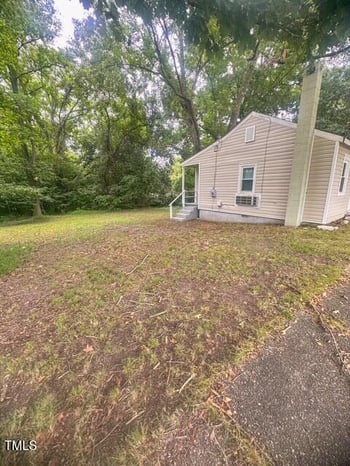 632 Breckenridge St, Henderson, NC 27536