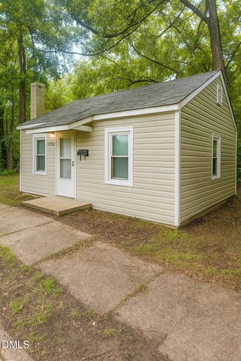 632 Breckenridge St, Henderson, NC 27536