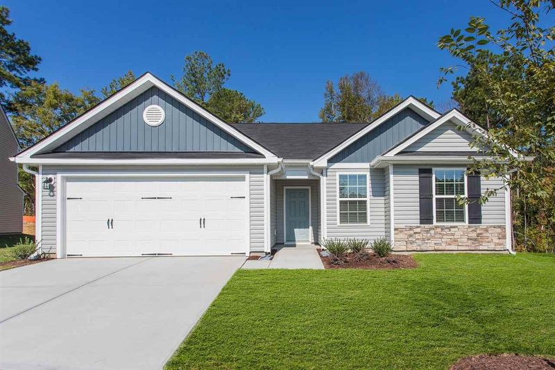 632 Crackling Ct, Zebulon, NC 27597
