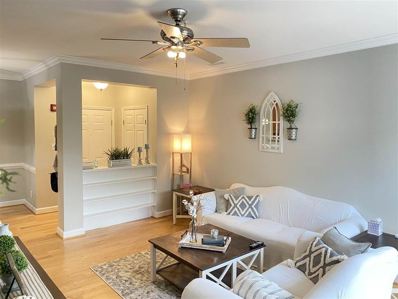 632 Eyam Hall Ln #632, Apex, NC 27502