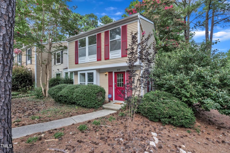 632 Middleton Ave, Cary, NC 27513