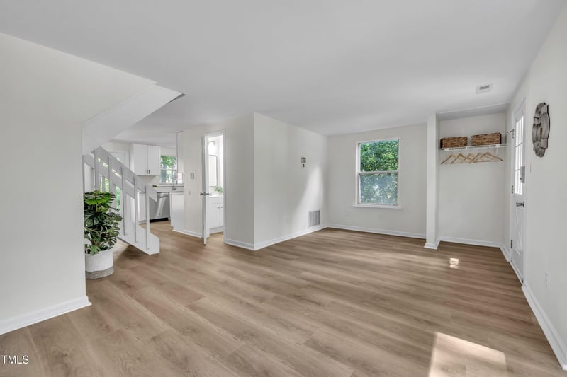 632 Middleton Ave, Cary, NC 27513