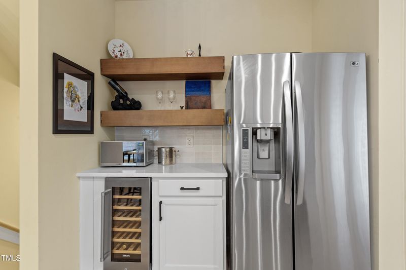 632 Samuel Cary Dr, Cary, NC 27511
