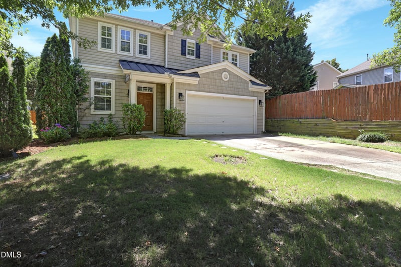 632 Steedmont Dr, Holly Springs, NC 27540