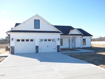 632 Tart Town Rd, Dunn, NC 28334