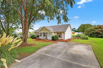 632 Waterford Dr, Clayton, NC 27520