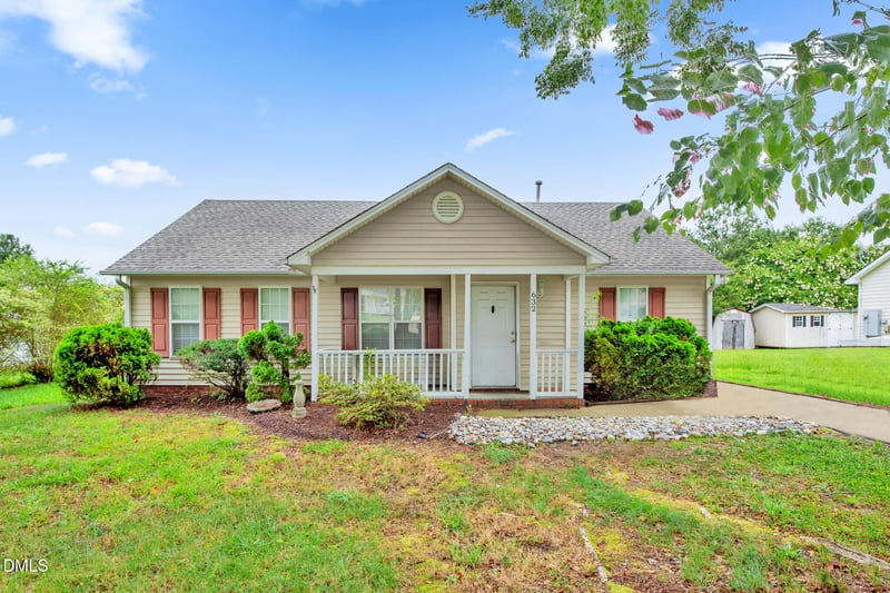 632 Waterford Dr, Clayton, NC 27520