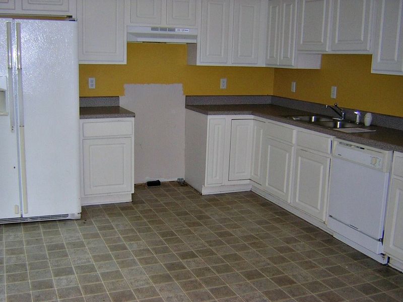 6320 Amhurst Rd, Durham, NC 27713