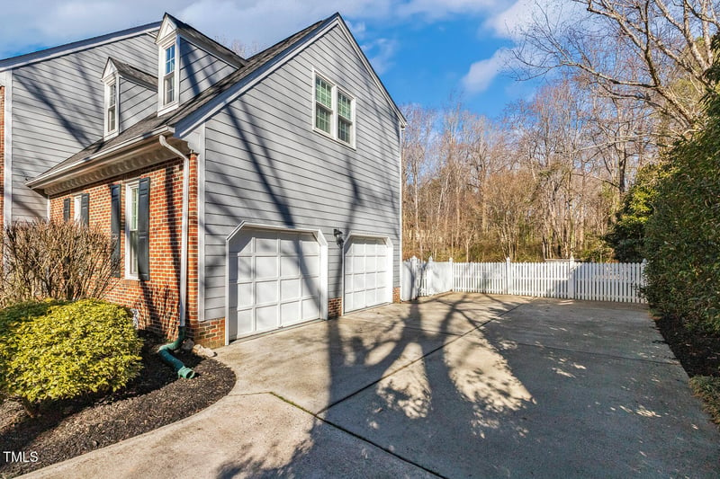 6320 Bayswater Trl, Raleigh, NC 27612