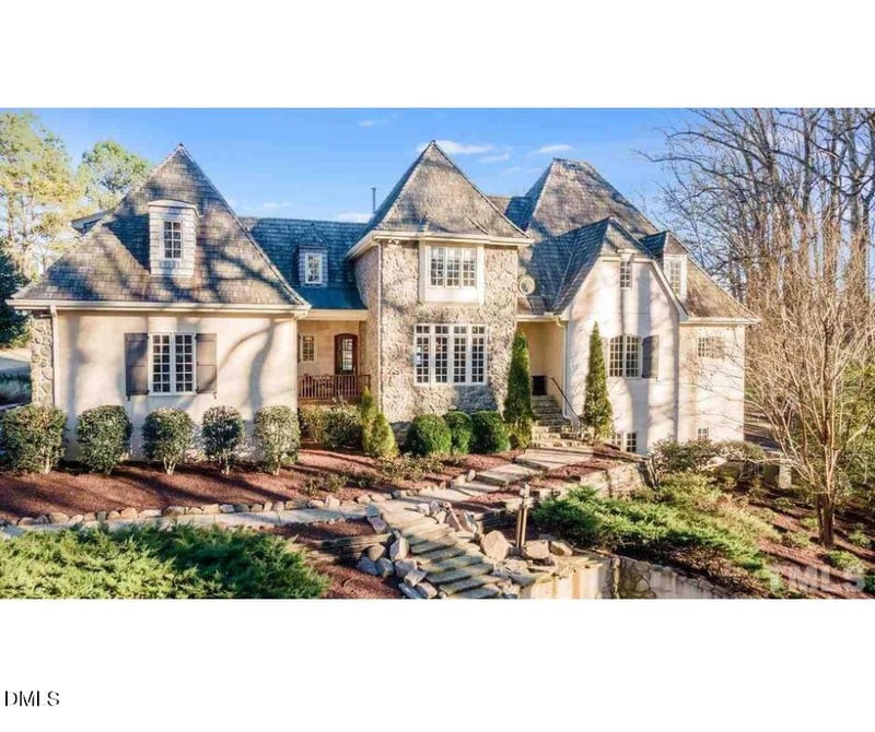 6320 Wakefalls Dr, Wake Forest, NC 27587