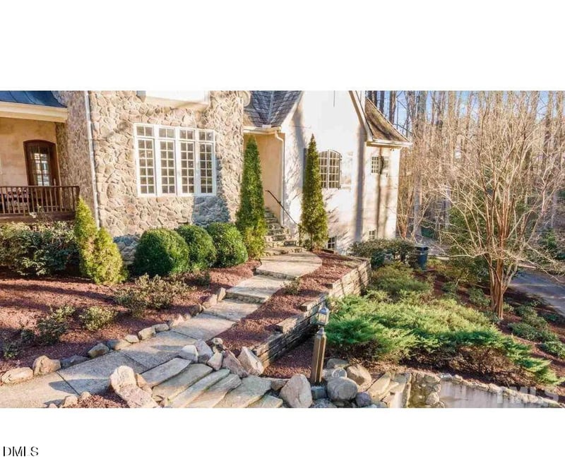 6320 Wakefalls Dr, Wake Forest, NC 27587
