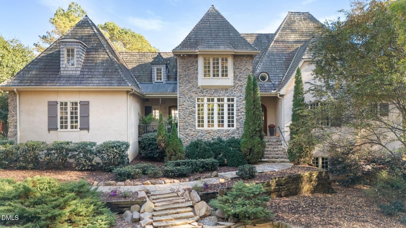 6320 Wakefalls Dr, Wake Forest, NC 27587