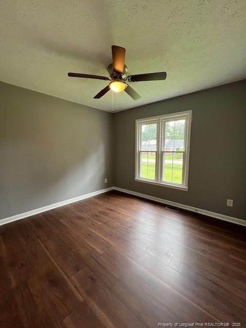 6321 Belle Terre Ct, Fayetteville, NC 28304