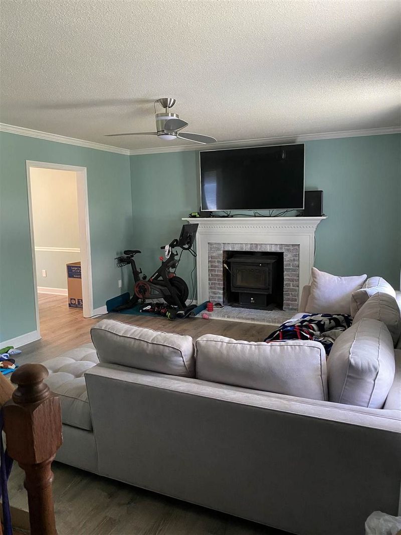 6321 Jones Farm Rd, Wake Forest, NC 27587