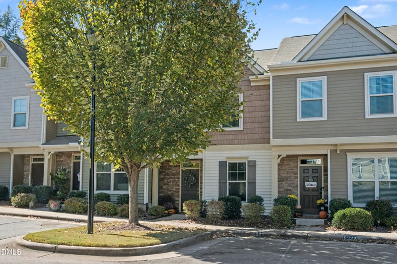 6321 Pesta Ct, Raleigh, NC 27612