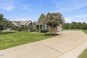 6321 Southern Charm Ln, Raleigh, NC 27603