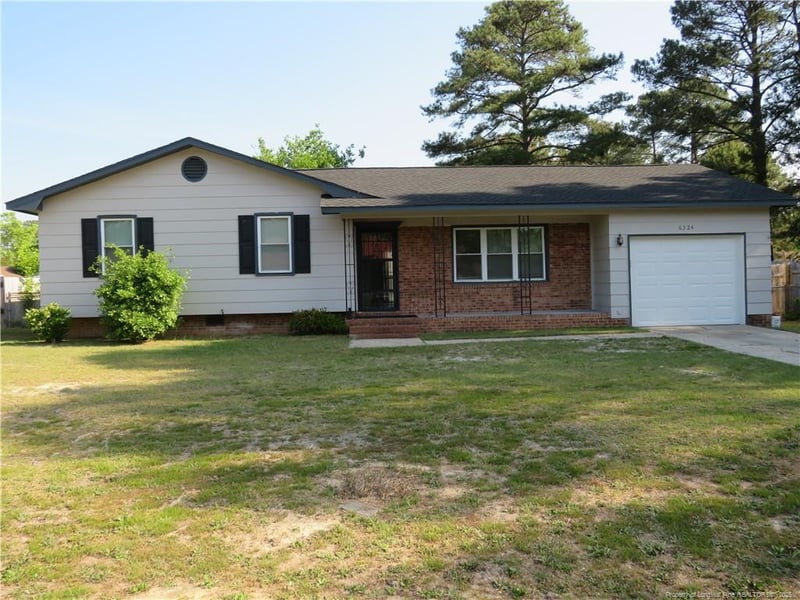6324 Brussels Ct, Fayetteville, NC 28304