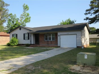 6324 Brussels Ct, Fayetteville, NC 28304