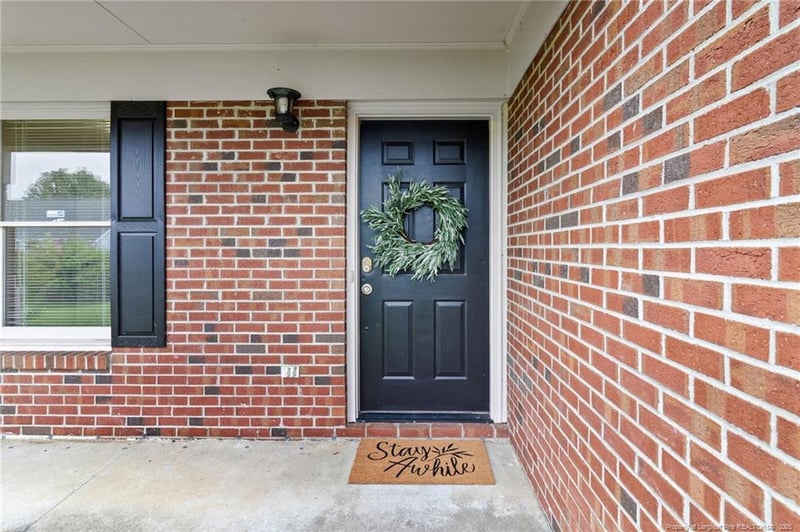 6324 Foxlake Dr, Fayetteville, NC 28314