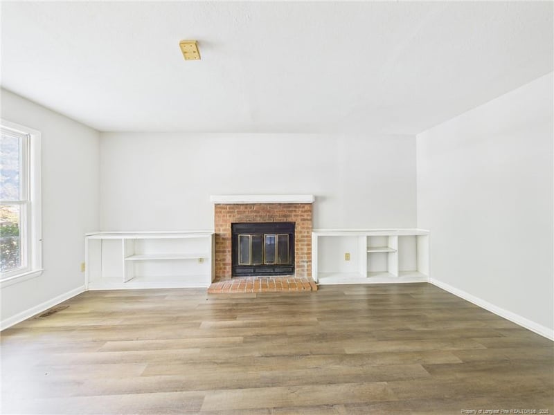 6325 Marykirk Dr, Fayetteville, NC 28304
