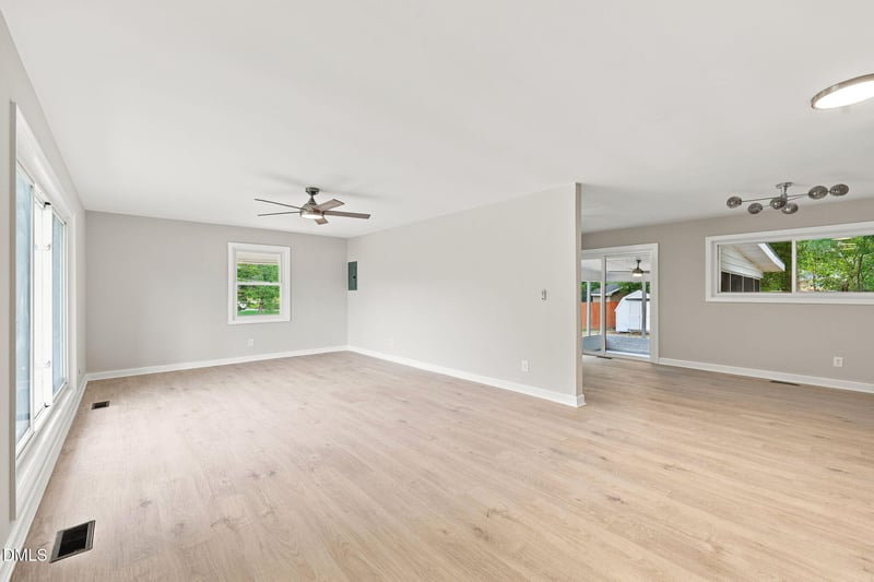 6326 Cool Shade Dr, Fayetteville, NC 28303