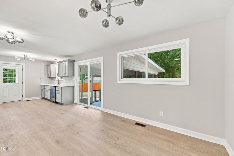 6326 Cool Shade Dr, Fayetteville, NC 28303